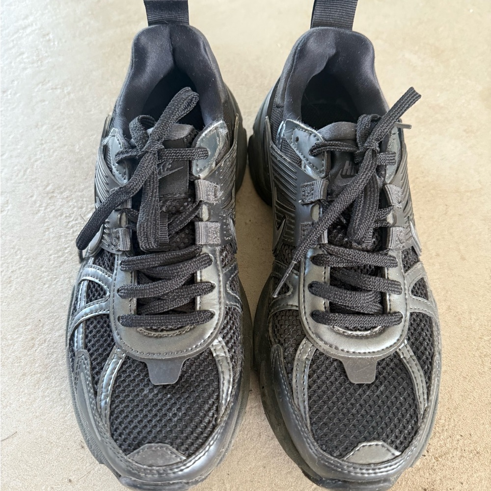 Women Nike V2K Run all black Retro running shoes